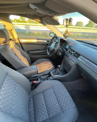 Audi A6 cena 13500 przebieg: 319200, rok produkcji 2002 z Koło małe 46